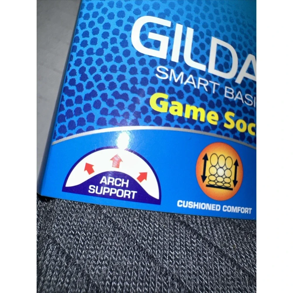 Gildan Boys size 3-9 Game Socks 2 pair No Show Black Gray Arch Support Cushioned